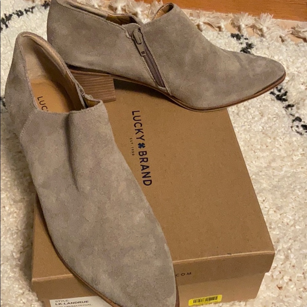 Booties - Picture 4 of 4